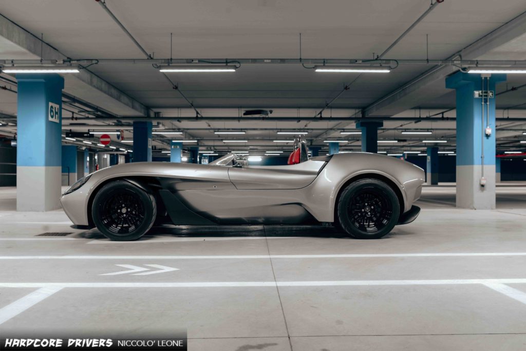 Jannarelly Design: laterale